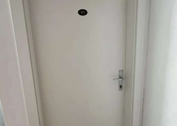 Zhang Appartamento *